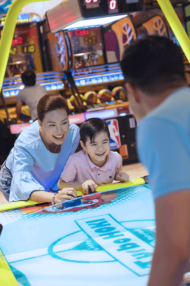 Các trò chơi đa dạng phù hợp mọi lứa tuổi tại khu video game Arcade Zone